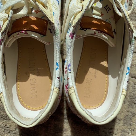 Louis Vuitton sneakers - Picture 8 of 15